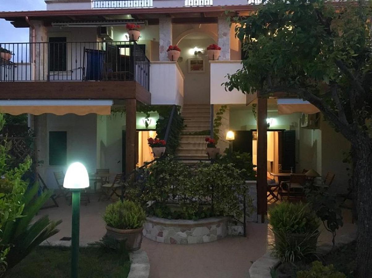 Villa Giulia Parghelia Exterior foto