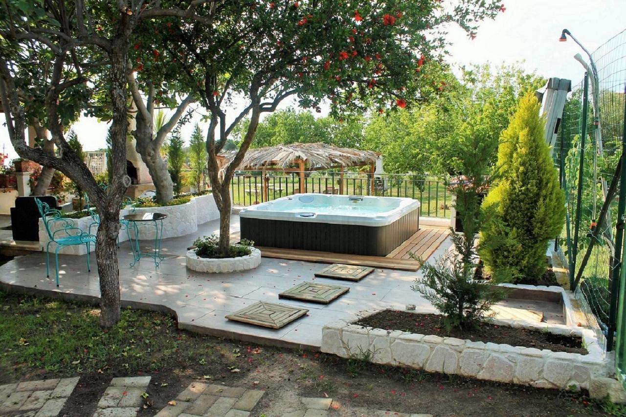Villa Giulia Parghelia Exterior foto